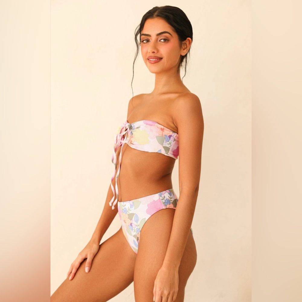 Dippin Daisy Zen Garden Bikini Set Size Small Amalfi & Cove Top Seashore Bottom